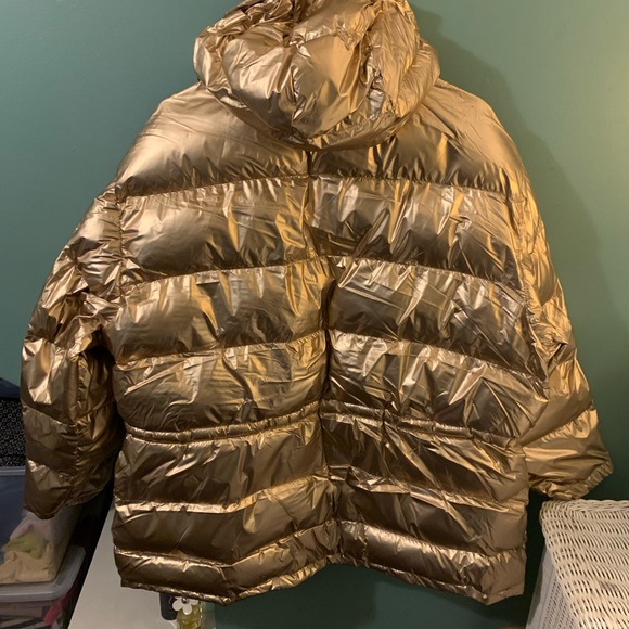 GAP Gold Puffer - Picture 2 of 6